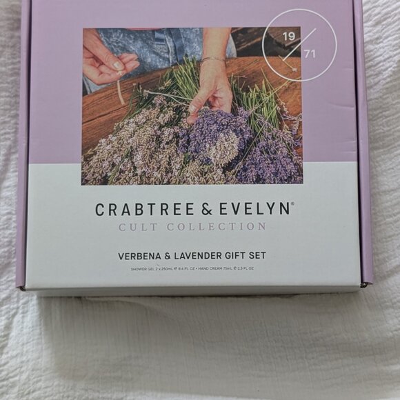 Crabtree & Evelyn Cult Collection Verbena & Lavender Set - Picture 3 of 3